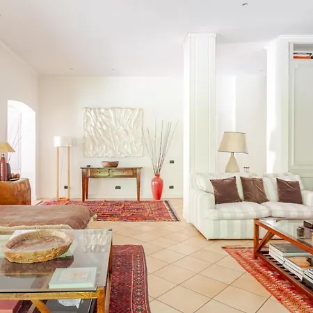 Luxury With Swimming Pool In Villa