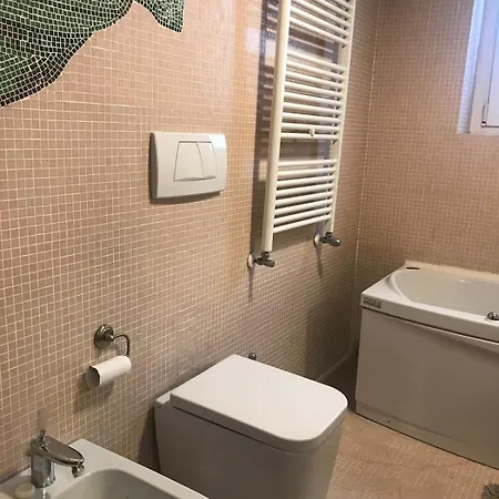 Luxury With Swimming Pool In * Roma