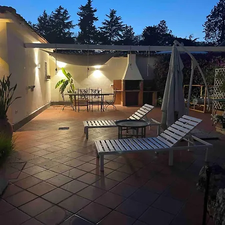 Luxury With Swimming Pool In Roma